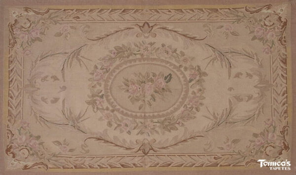 Tapete Aubusson <br> Medida: 155 x 92 = 143